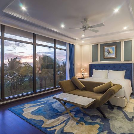 Radisson Blu Resort دونغ دونغ المظهر الخارجي الصورة A bedroom at the hotel