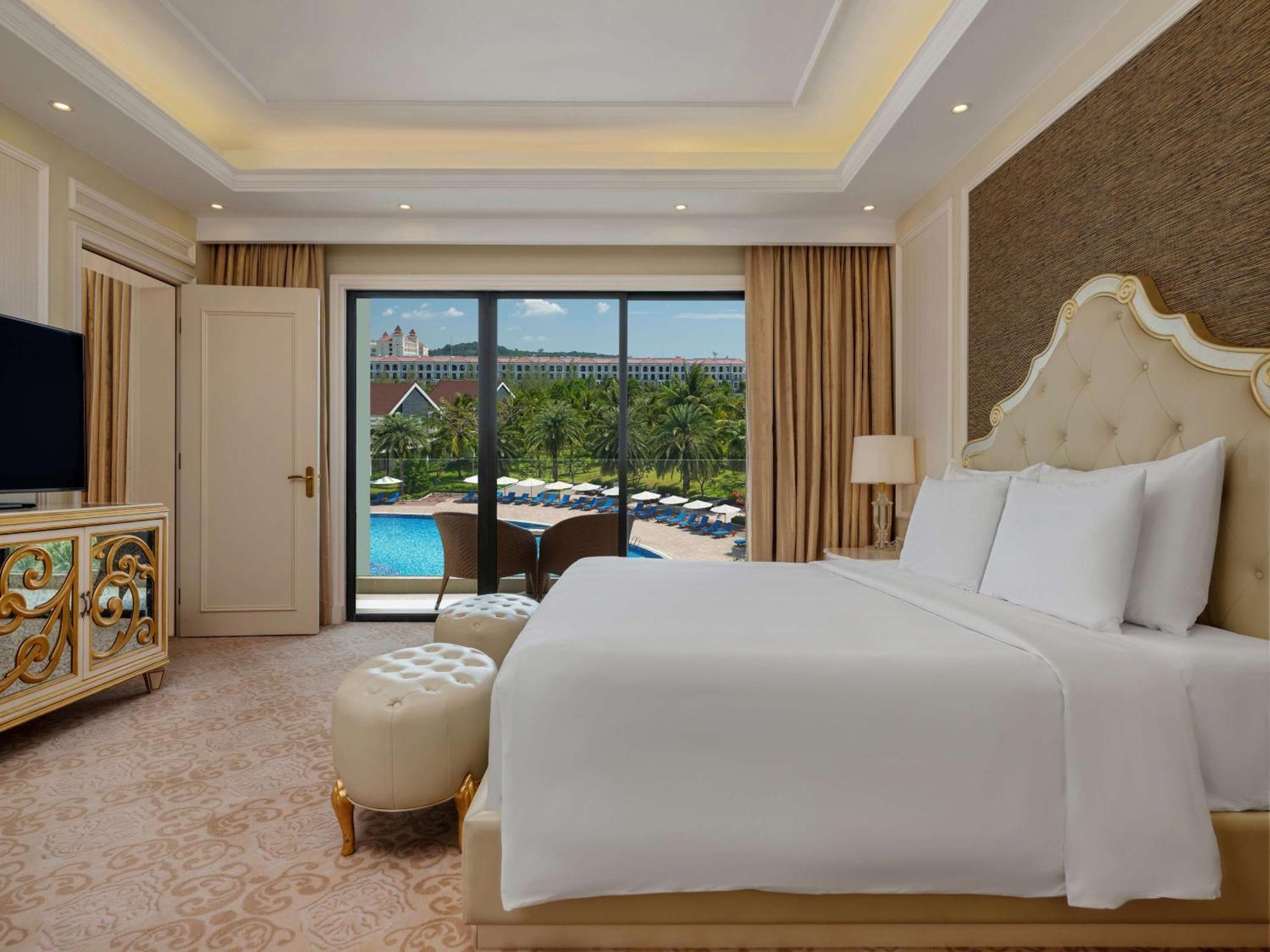 Radisson Blu Resort دونغ دونغ المظهر الخارجي الصورة A bedroom at the hotel